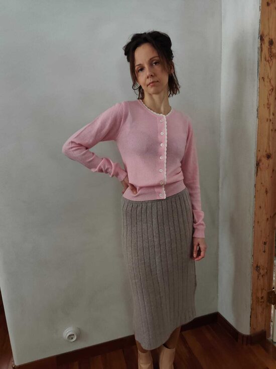 70% MERINO 30 % KAŠMIRA SVĀRKI GAIŠI BRŪNI PRIMADONNA